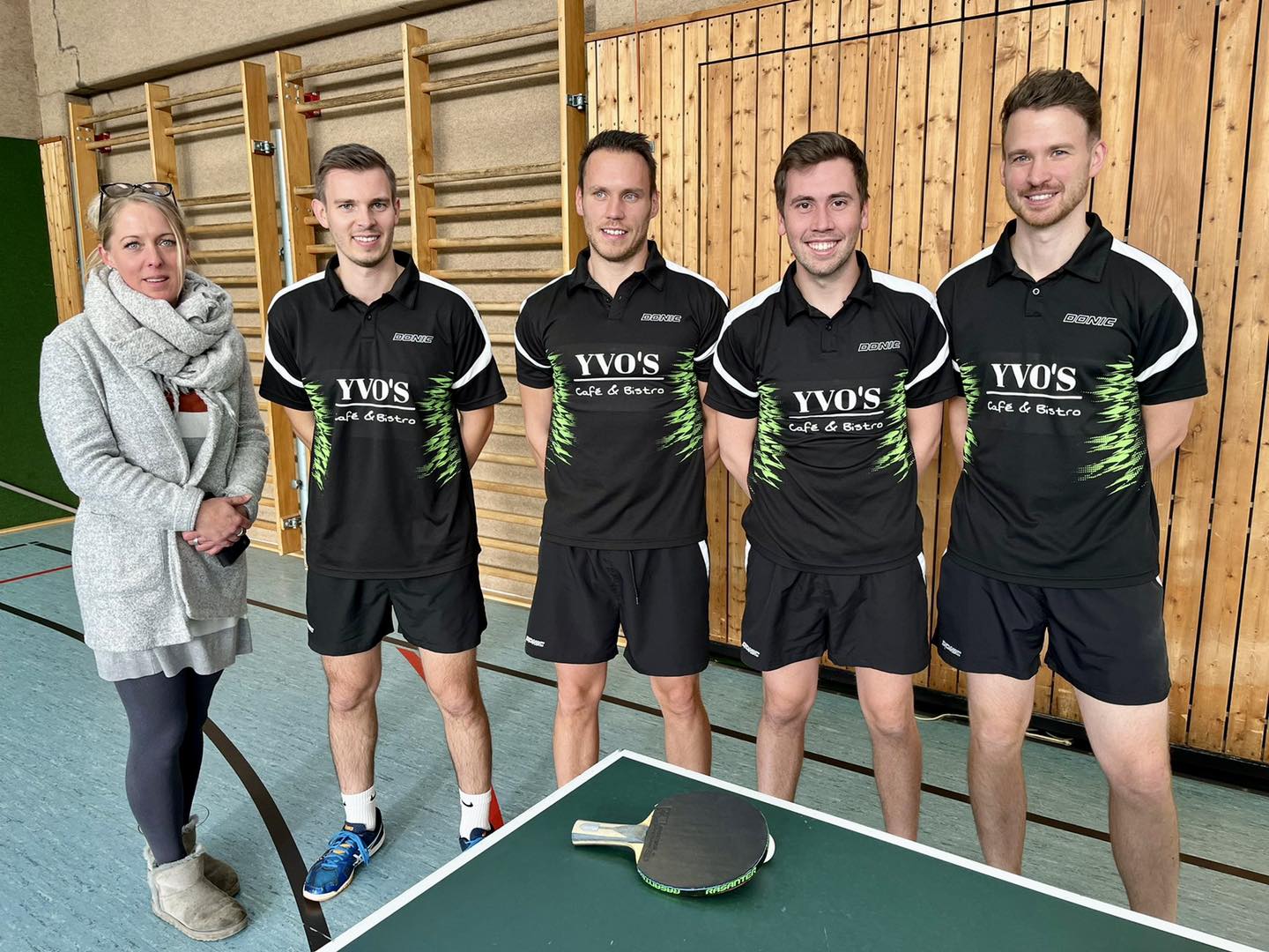 Matchday, Spitzenspiel – und neuer Trikotsponsor